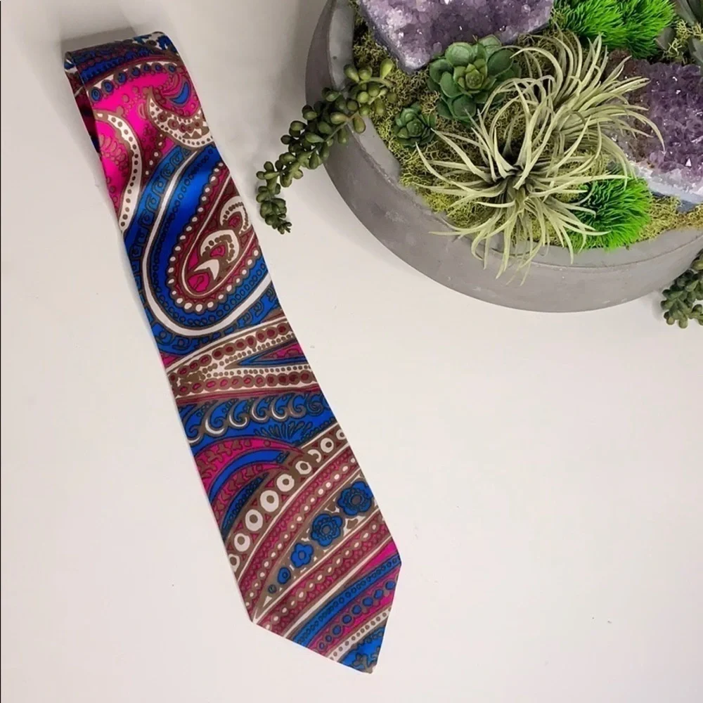 Vintage Silk Paisley Gold Pink Blue Bold Regal Men’s tie bold statement piece